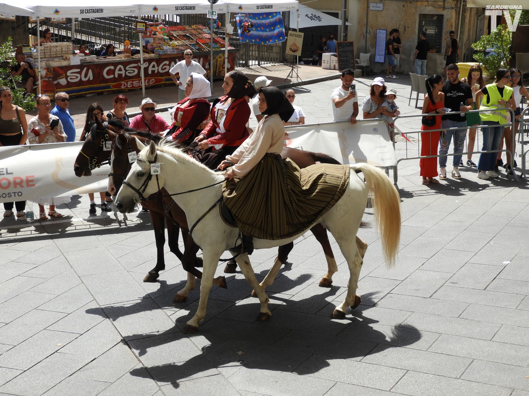 Redeemer parade, photograph 143