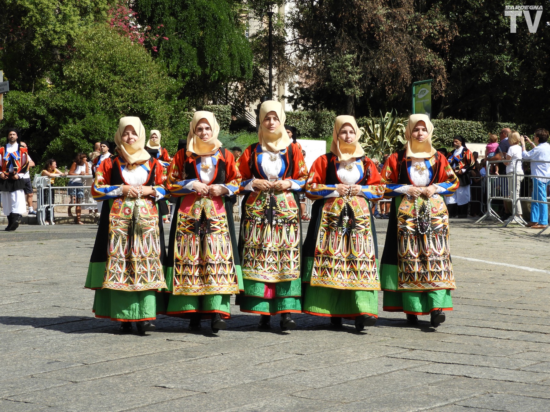 Redeemer parade, photograph 75