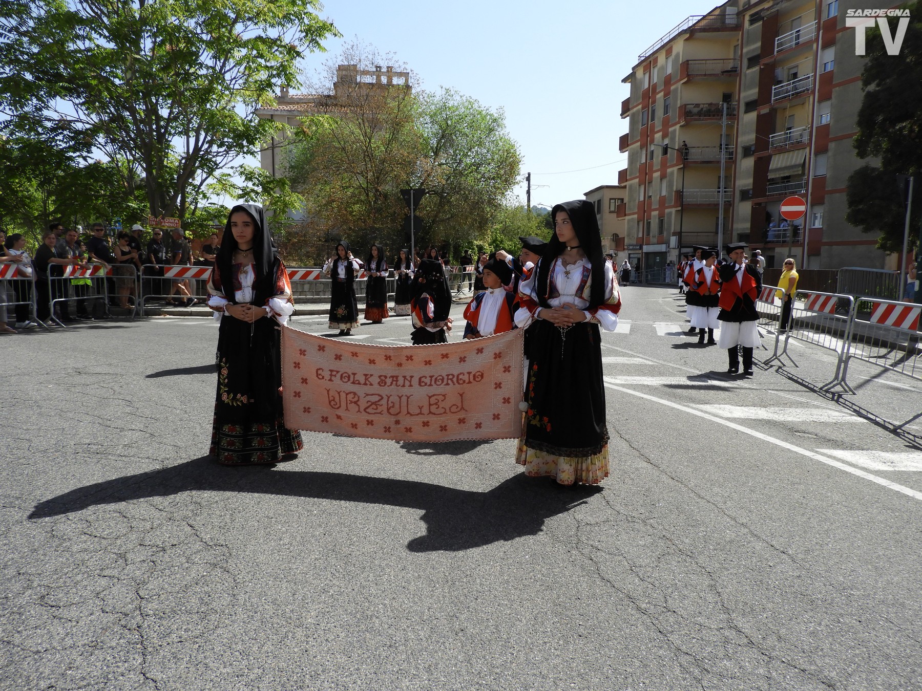 Redeemer parade, photograph 90